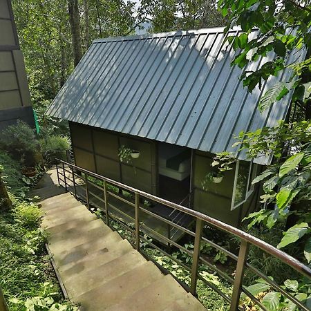Moselberg Riverside Cottages Мунар Екстериор снимка