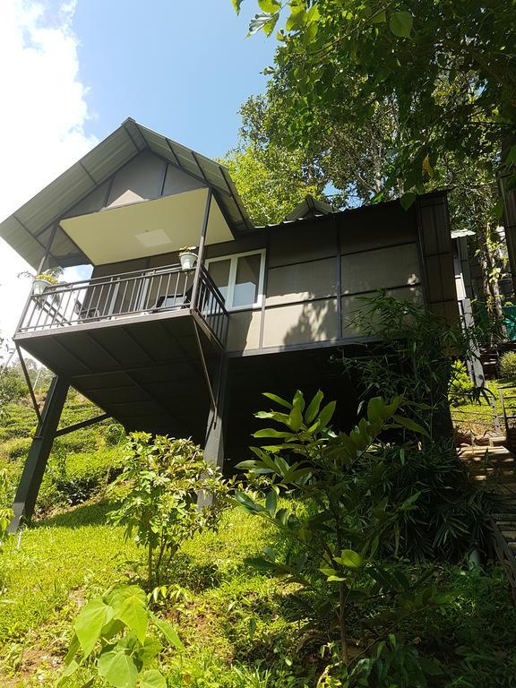 Moselberg Riverside Cottages Мунар Екстериор снимка