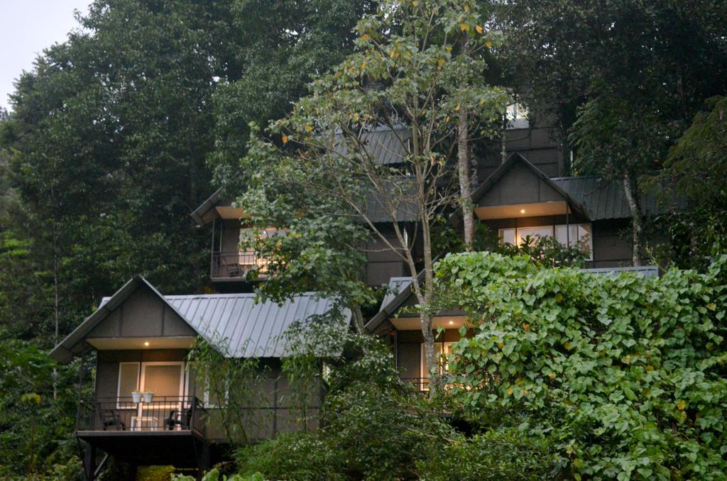 Moselberg Riverside Cottages Мунар Екстериор снимка