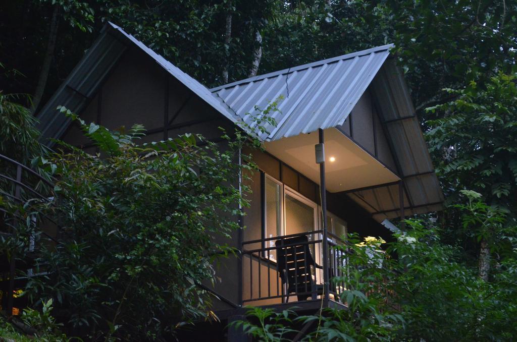 Moselberg Riverside Cottages Мунар Екстериор снимка