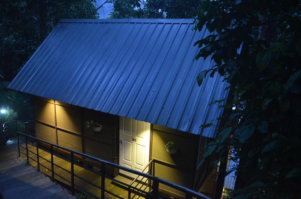 Moselberg Riverside Cottages Мунар Екстериор снимка
